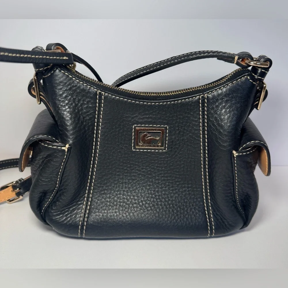 Dooney & Bourke small black pebbled leather hobo shoulder NWOT